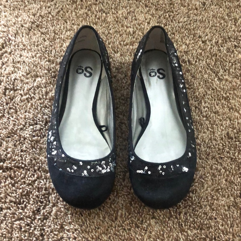 So sequin suede slides